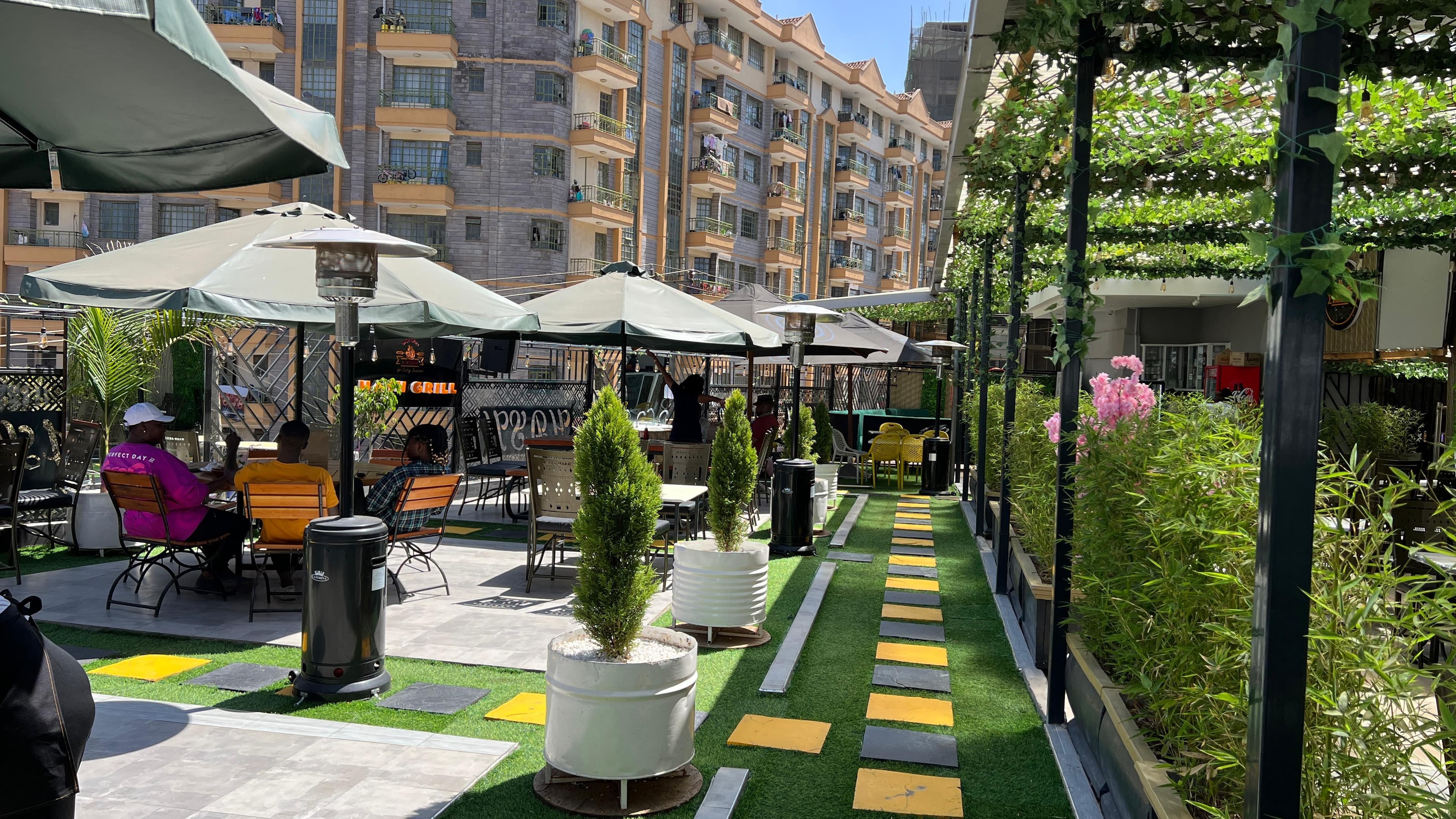 Hash Grill Restaurant Exterior